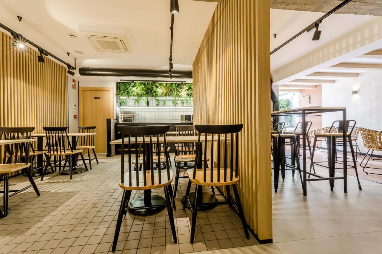 Hospedium H Cabo Sport Hotel Финистере Екстериор снимка
